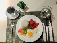 阿爾蒙特城市酒店 - 早餐