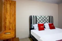 Hotel O Medan City Center Plaza Medan Fair - 6 Hour Stay - ห้องครัว