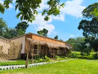 ไปนอน รีสอร์ท เกาะลันตา - ที่มีที่จอดรถ