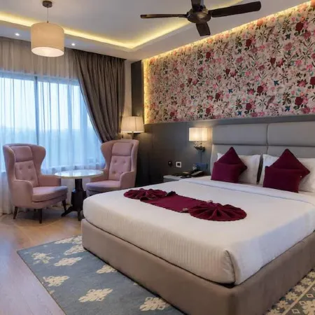Hotel Rajshree & Spa