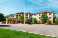 Courtyard Akron Fairlawn Hotel a 
