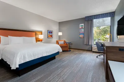Hampton Inn Ft. Lauderdale-Commercial Blvd. Hotels near Star of David Memorial Gardens Cemetery and Funeral Chapel