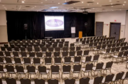 Holiday Inn Express & Suites TREMBLANT by IHG