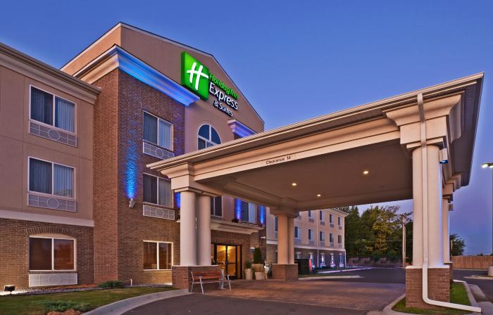 Holiday Inn Express & Suites Oklahoma City - Bethany