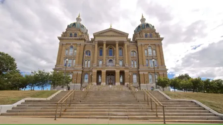 Holiday Inn DES MOINES DTWN - MERCY AREA by IHG