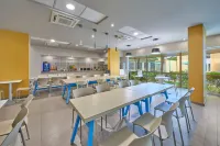 卡曼海灘萬豪城市快捷套房飯店 普拉亞德爾卡曼住宿飯店