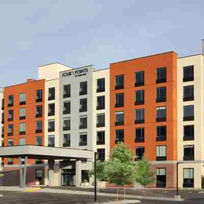 Four Points by Sheraton Penticton at the Convention Centre Hotel Exterior