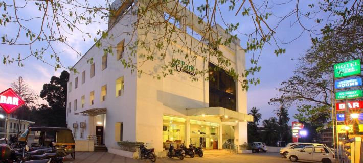 Hotel Park Residency Kuttiyadi Hotels in Kozhikode