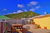 Sequoia Lodge Backpackers Hotels in Havelock