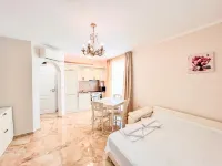 Venera & Anastasia Palace Apartments