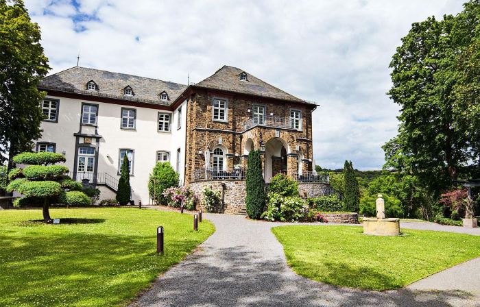 Hotel Schloss Burgbrohl