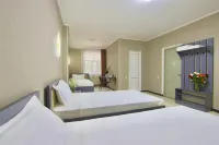 Altamira Hotel Hotel di Karakol