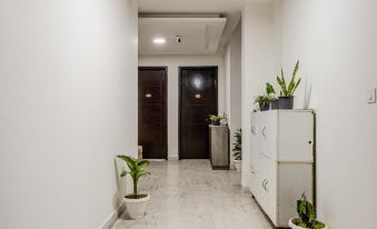 Lime Tree Hotel - Golf Course Road, Sector-43, Gurugram