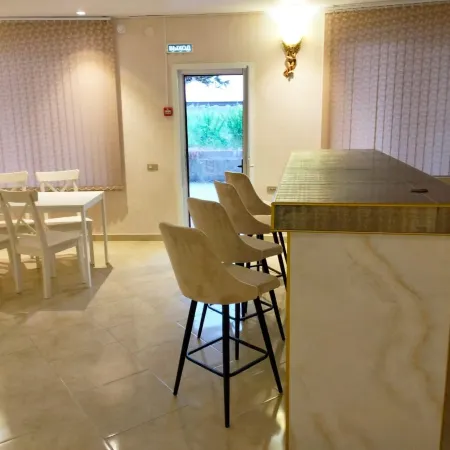 Imperiya Golovinka Hotel
