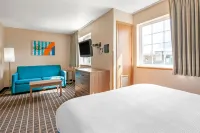 MainStay Suites Dubuque at Hwy 20 - Kylpyammeita