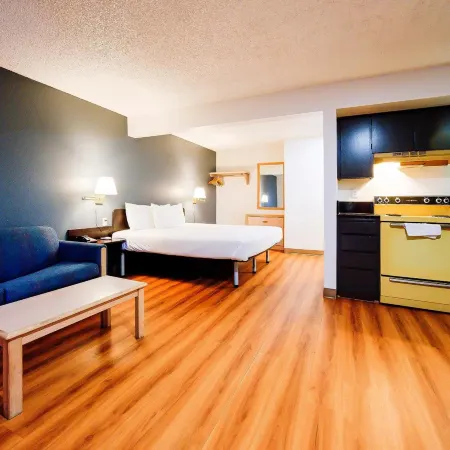Hermiston Inn & Suites