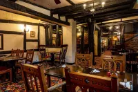 The New Inn by Roomsbooked - breakfast