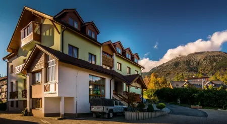 Hotel Villa Siesta Отели в г. Высоке Татры