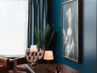 The Painted Lady Hotels near BJCC