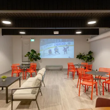 Scott's Inn & Suites