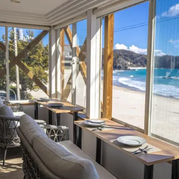 Beach Front Seretis Отели в г. Симода