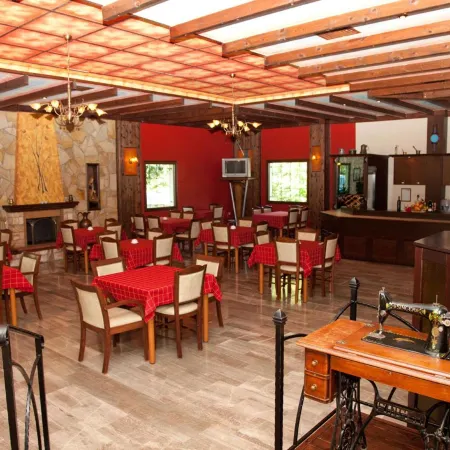 Spanias Hotel