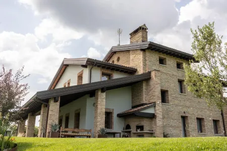 Villa Agavì Отели в г. Виньола