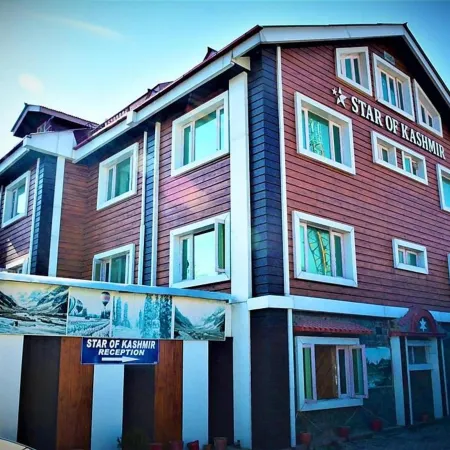Hotel Star of Kashmir