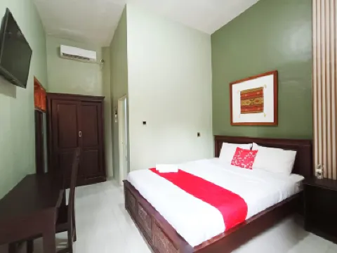 Yutaka Inn Banyuwangi Hotels in Sobo