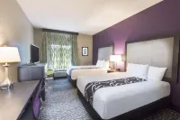 La Quinta Inn & Suites by Wyndham Kennesaw - Gym