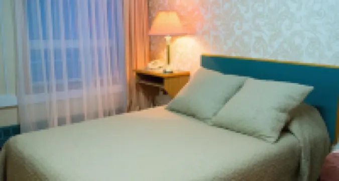 Alberta House فنادق في نيجنفارتوفسك