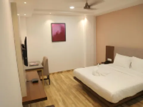 Hotel AK Suites Hotels in Patiala