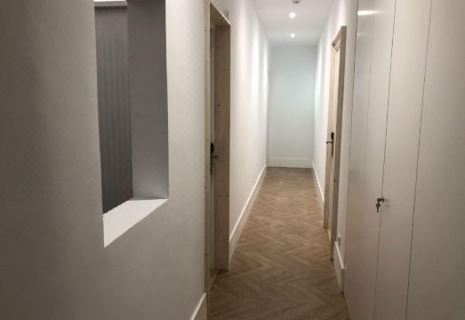 THE MO HOUSE Sant Pere Barcelona 모던한 객실 이미지