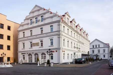 Апарт отель Семашко Отели рядом с достопримечательностью «Касцёл Святога Францішка Ксаверыя»