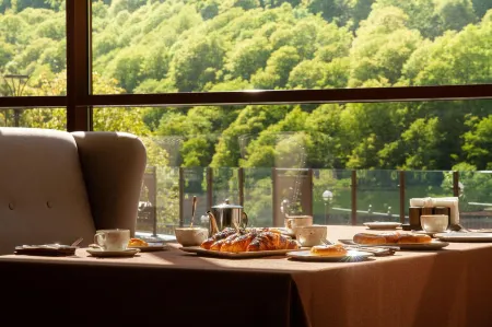 Forrest Terrace Hotel (Форрест Терасса)