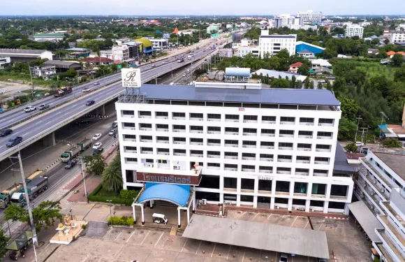 河畔酒店-經濟型