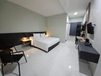 Ocean Hotel Hotel di Sihareo I Tabaloho