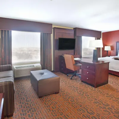 Hampton Inn & Suites Fort Worth-West-I-30 Отели рядом с достопримечательностью «Стадион Амон Картер»