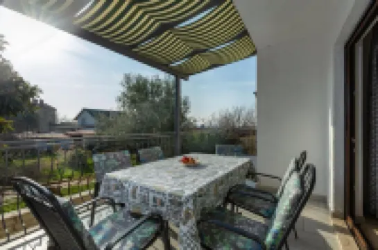 Apartment in Pula Near the Sea and Town Center