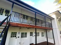 Sans Souci Apartments - Parking