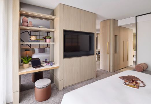 Hotel Indigo Melbourne Little Collins by IHG