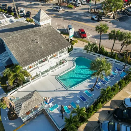 The Islander Inn