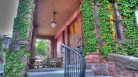 The Redstone Inn and Suites - Kylpyammeita