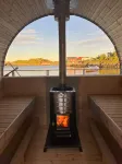 Stamsund Hostel - parking