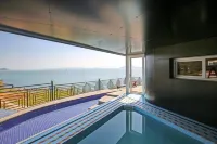 Namhae Bokkongii Seesru Ocean View Poolvilla - spa