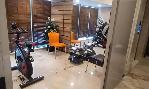 Hotel Auris & Banquets, Mumbai International Airport