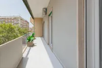 Luciano Queen's Guest House - 3-Star