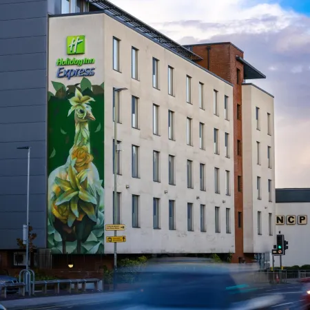 Holiday Inn Express CHELTENHAM TOWN CENTRE by IHG