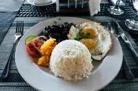 Lanas Beach Resort Carabao Island - breakfast