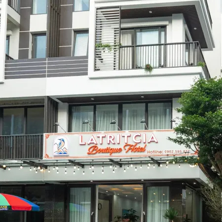 Latritcia Boutique Hotel Отели рядом с достопримечательностью «Порт Cat Ba»